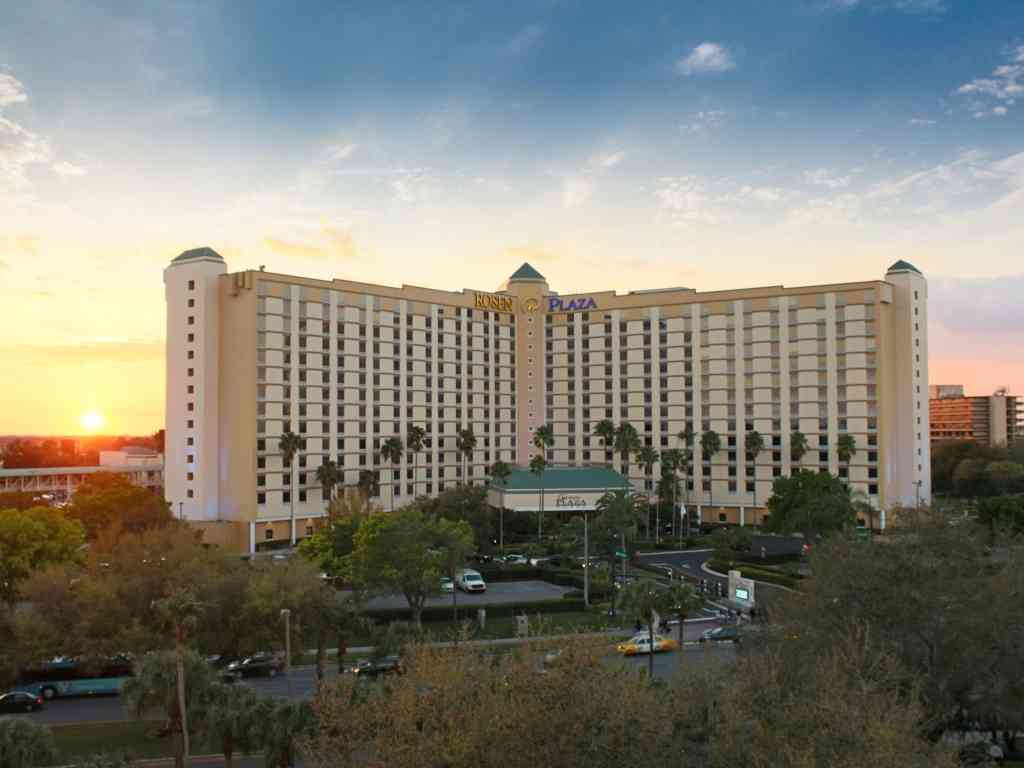 Hotels in Orlando Florida Rozen Plaza